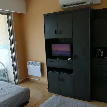 Montmorency Apartment