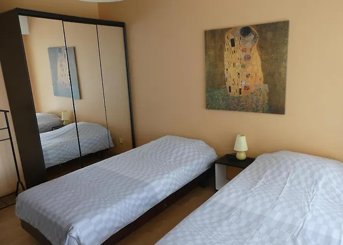 Апартаменты Montmorency